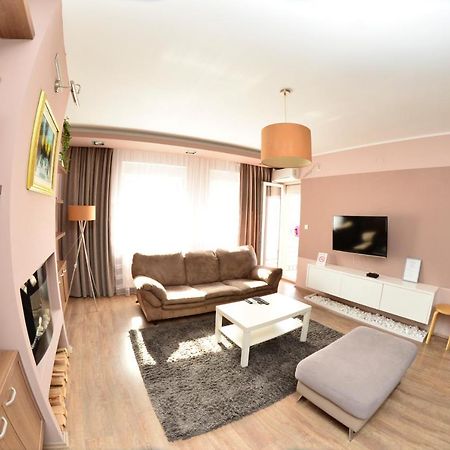 Madea Apartments Novi Sad Ngoại thất bức ảnh