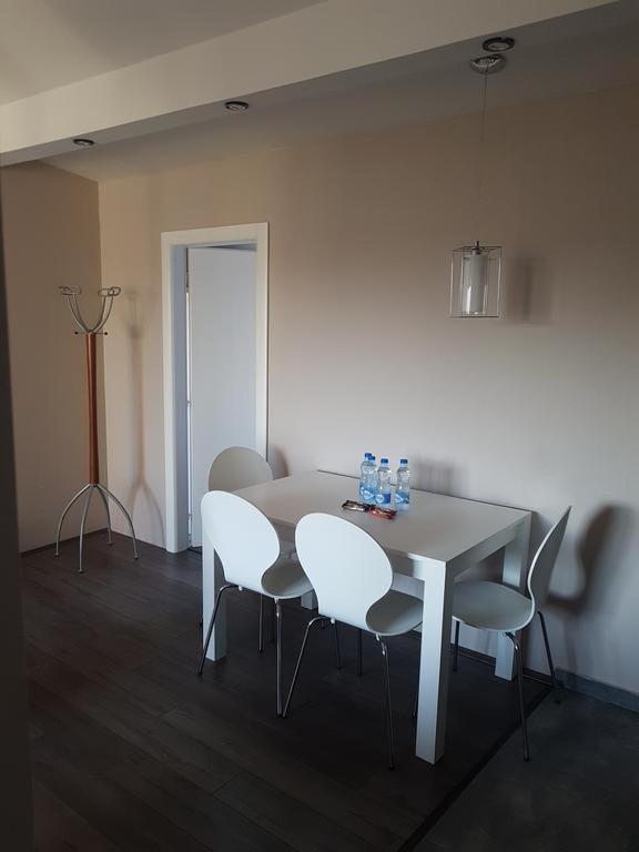 Madea Apartments Novi Sad Ngoại thất bức ảnh