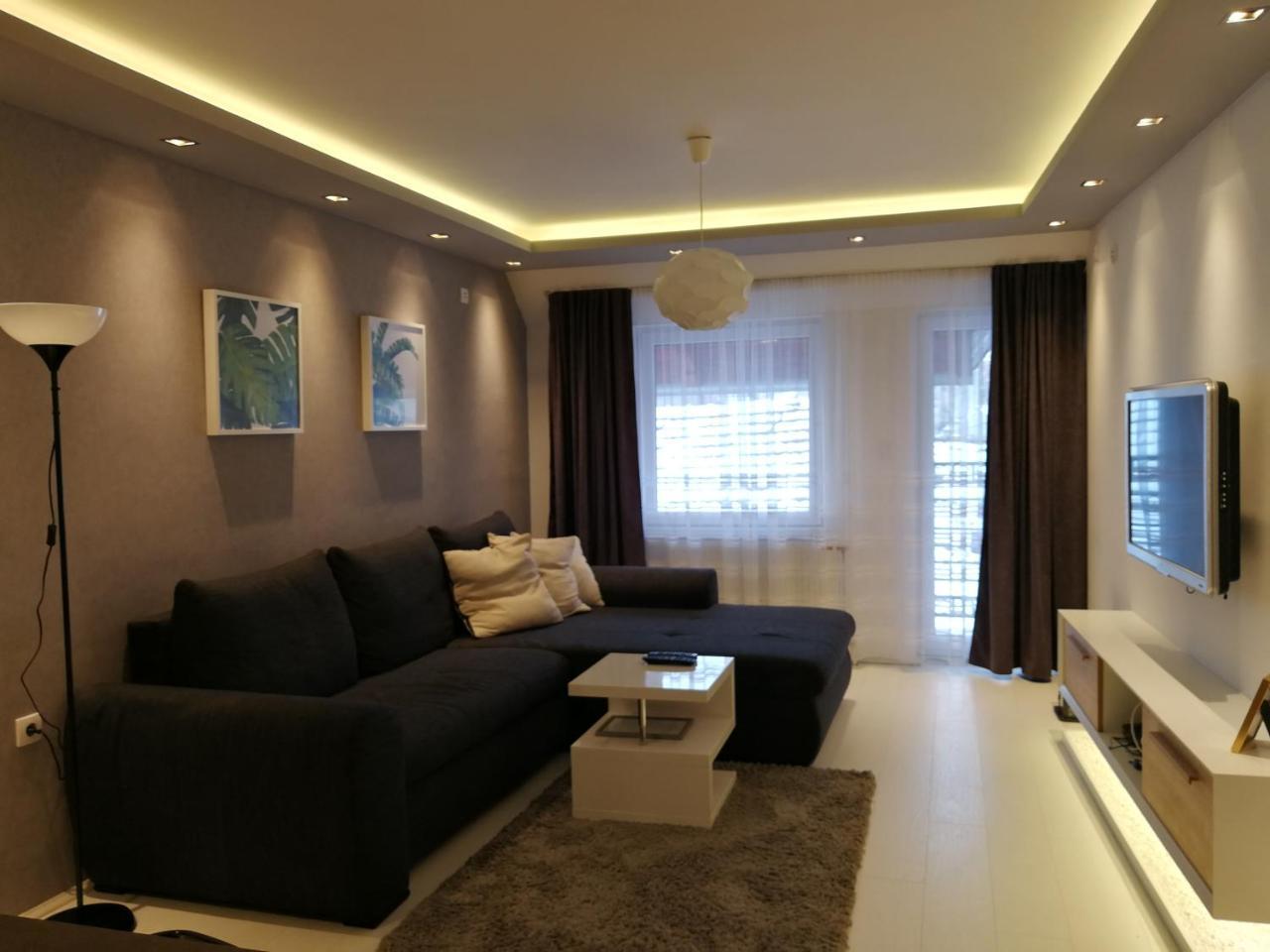 Madea Apartments Novi Sad Ngoại thất bức ảnh